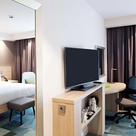Hampton By Hilton Berlin City East Side Gallery-3